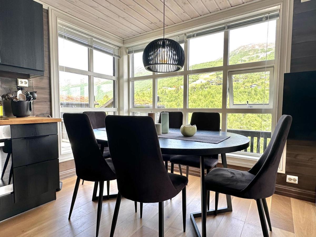 Lovise Mountain Apartment Stranda  Luaran gambar